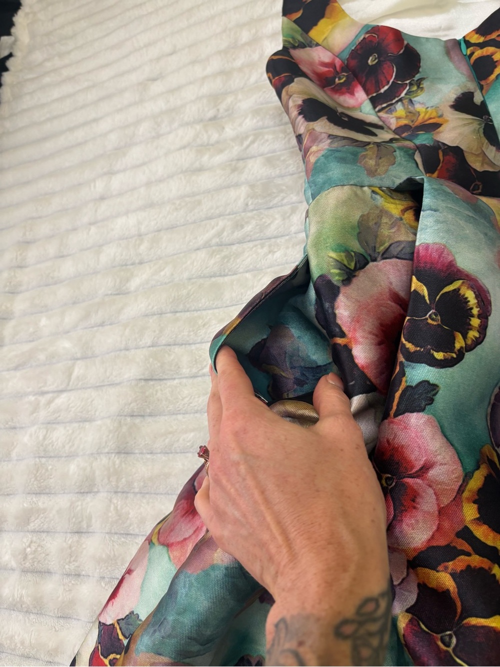 Chi Chi London Alyssa floral pansy dress sz 8 | garden wedding cocktail midi 50s - Picture 11 of 15
